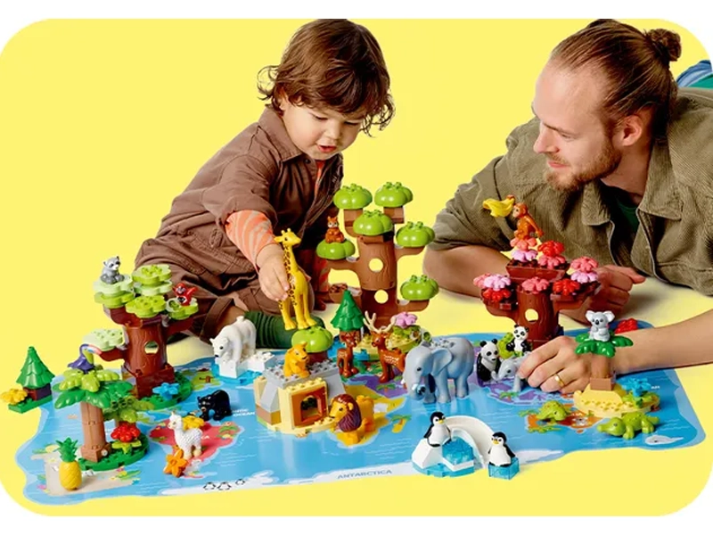 LEGO Duplo hracia podložka s mapou sveta.