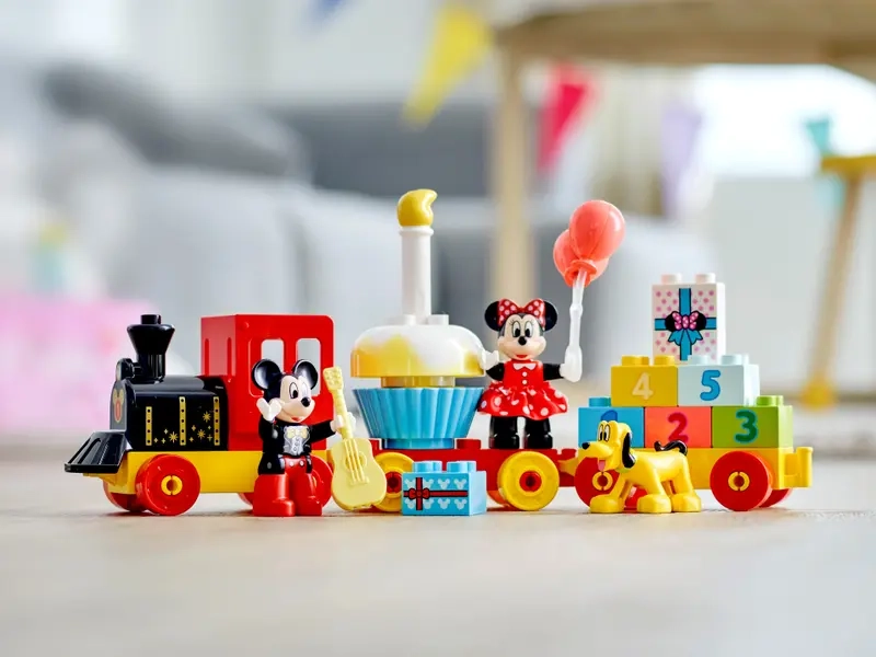 LEGO DUPLO DISNEY Narodeninový vláčik Mickeyho a Minnie.