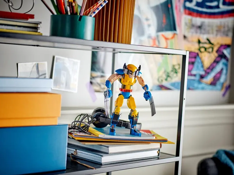 Lego Marvel Wolverine.