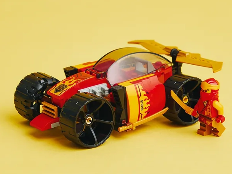 Stavebnica Lego Ninjago Kaiovo nindžovské pretekárske auto EVO.