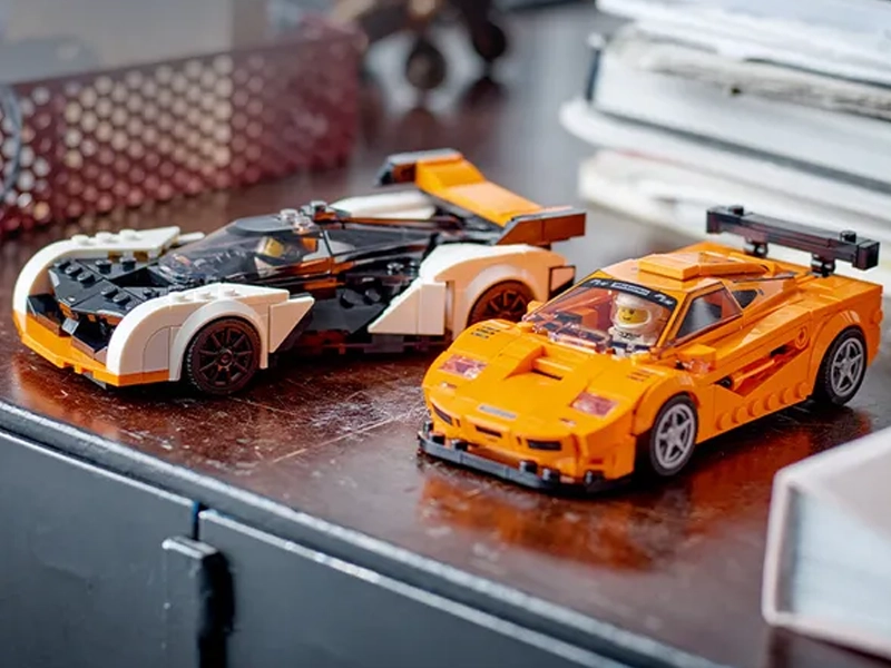 Stavbnica LEGO® Speed Champions McLaren Solus GT a McLaren F1 LM.