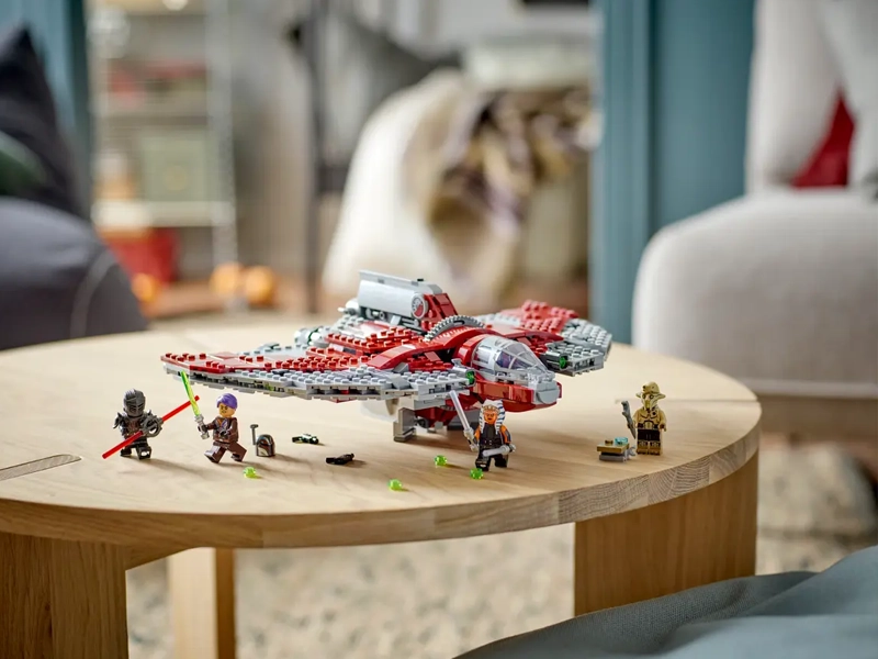 Lego Jediský raketoplán T-6 Ahsoky Tano.