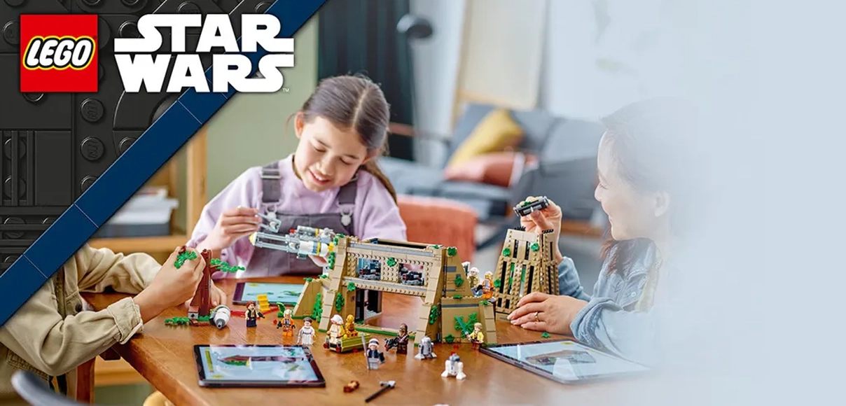 Hero LEGO Star Wars 75365 Základňa povstalcov Yavin 4.
