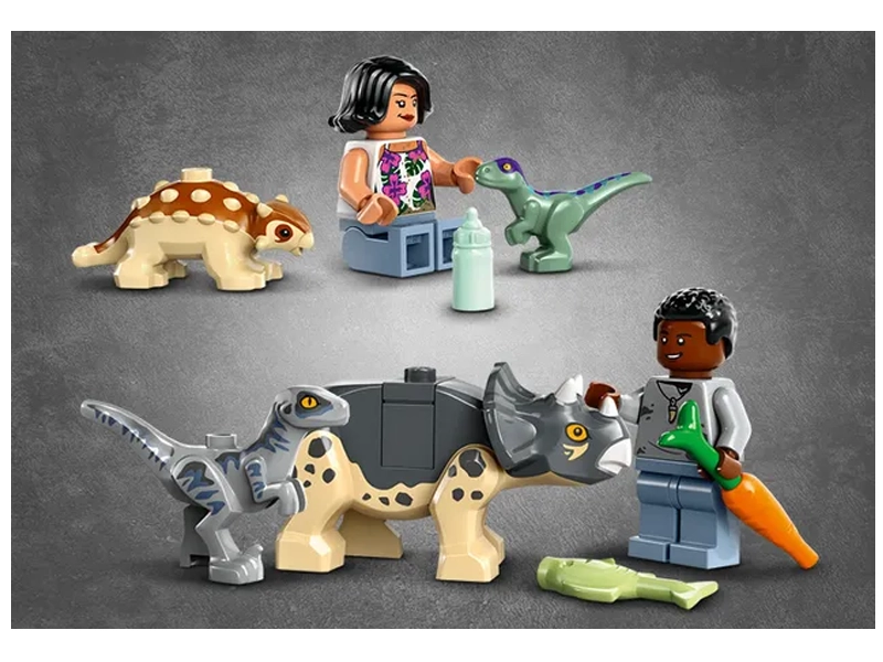 LEGO Jurassic World Minifigurky.