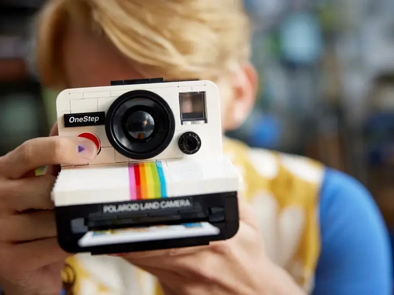 LEGO Fotoaparát Polaroid OneStep SX-70.