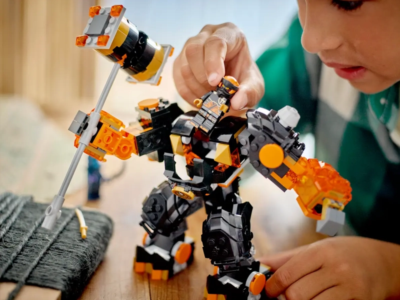 LEGO Ninjago 71806 Coleov živelný zemský robot.