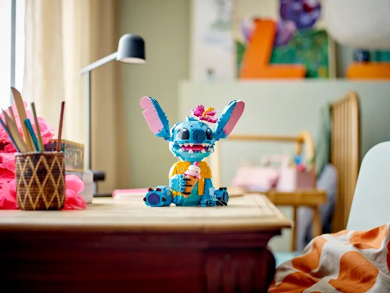 Stavebnica LEGO Disney Stitch.