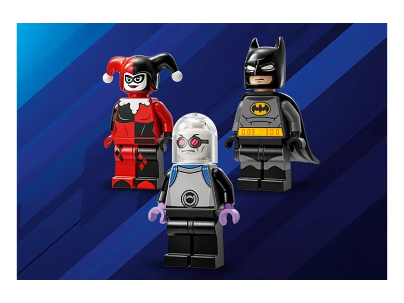 LEGO BATMAN 76274 minifigúrky.