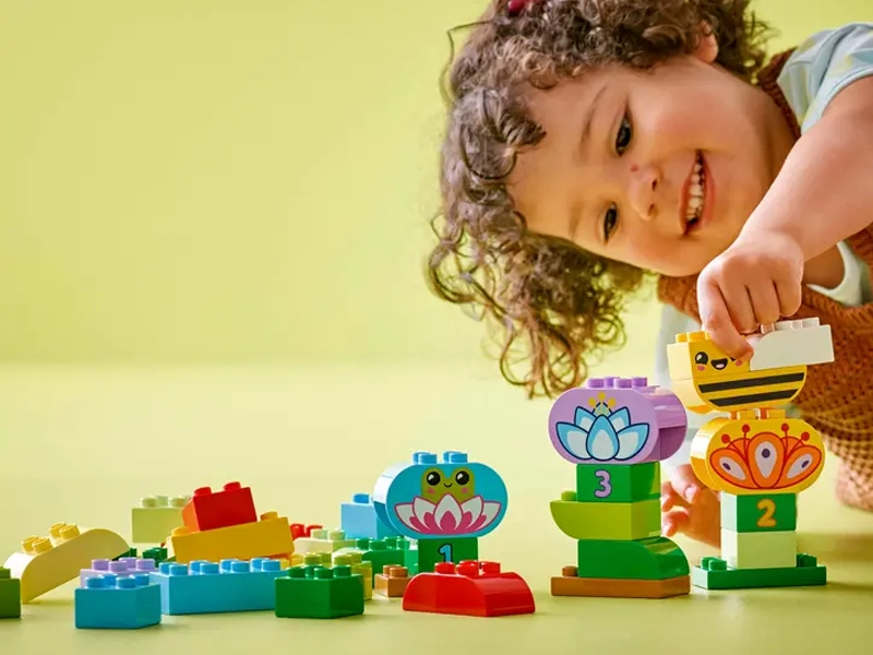 LEGO DUPLO 10444 Kreatívna záhrada a kvety.