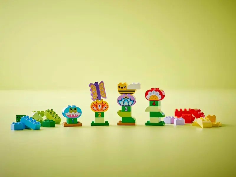 Stavebnica LEGO DUPLO 10444 Kreatívna záhrada a kvety.