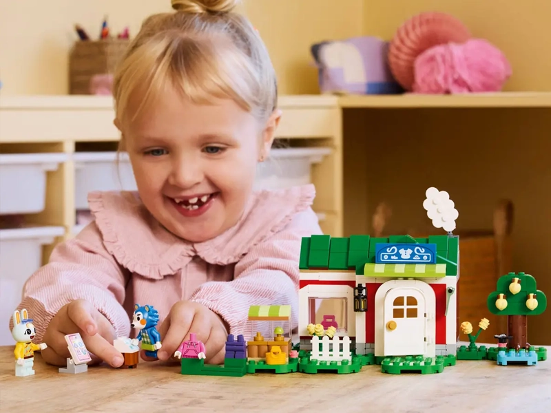 LEGO ANIMAL CROSSING 77055 Obchod s oblečením Able Sisters.