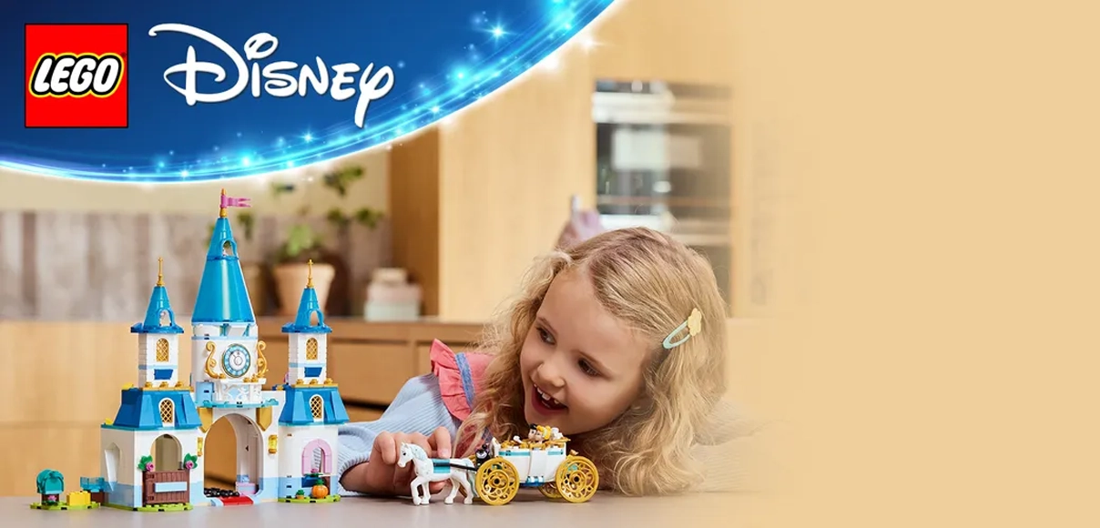 HERO LEGO Disney 43275 Popoluškin zámok a kočiar s koňmi.