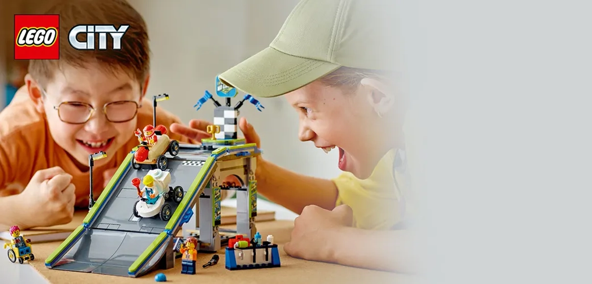 HERO LEGO® City 60460 Tvoje pravidlá: Pretekárska dráha s rampami.