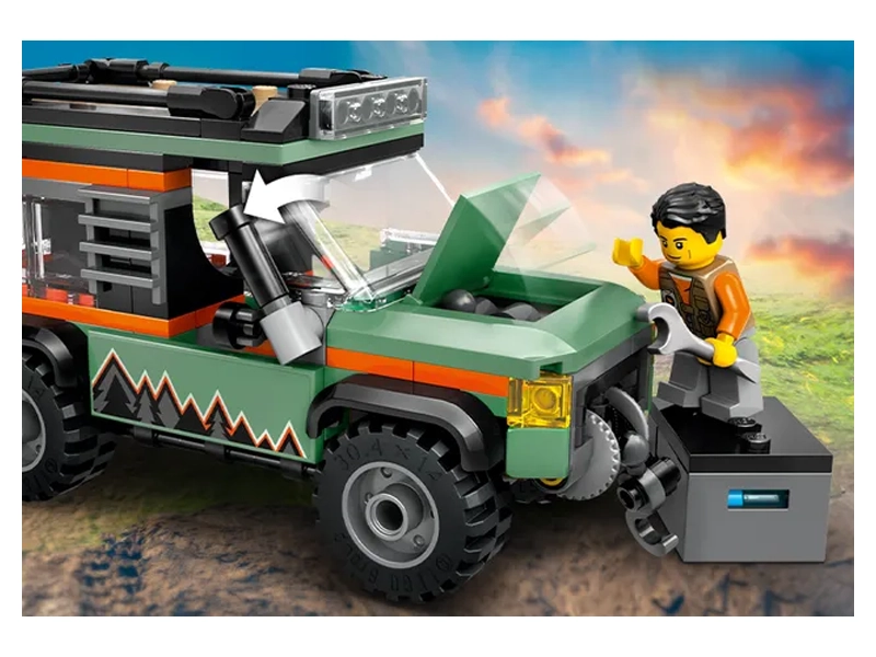 LEGO® City 60447 Terénne horské nákladné auto.