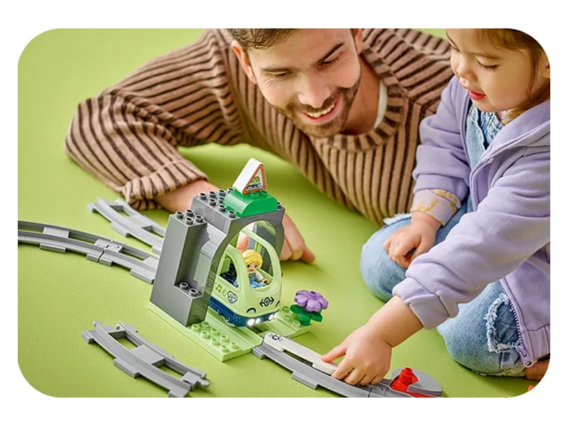 LEGO® DUPLO® 10425 Železničný tunel a koľajnice.