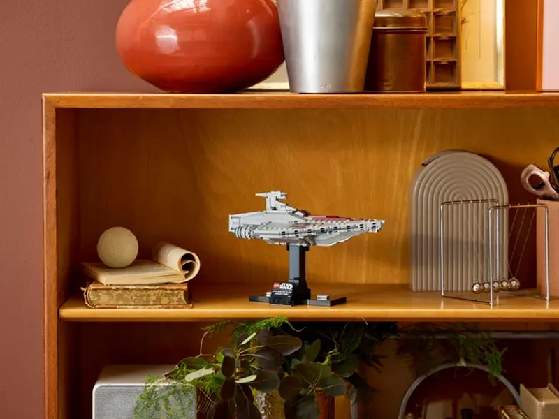 LEGO® Star Wars™ Útočná loď triedy Acclamator