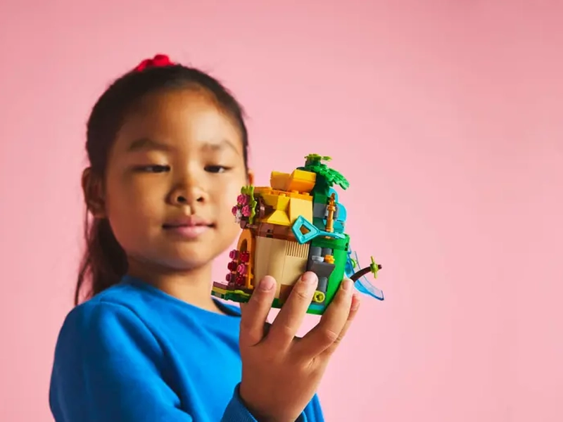 LEGO®  Disney 43260 Vaiana a zábava na ostrove.