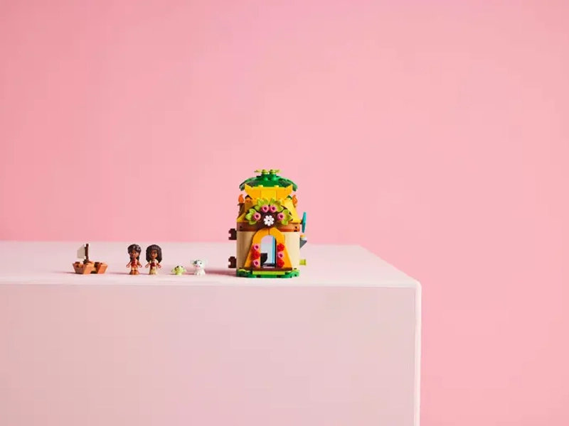 Stavebnica LEGO®  Disney 43260 Vaiana a zábava na ostrove.