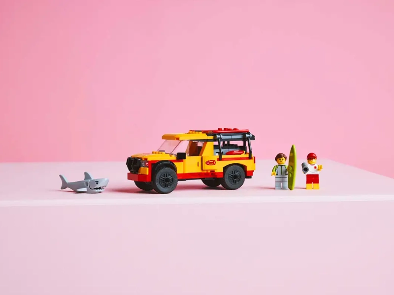Stavebnica LEGO® City 60453 Záchranné auto pre plavčíka