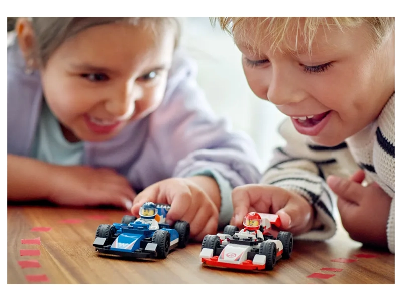 LEGO® City 60464 Pretekárske autá F1.