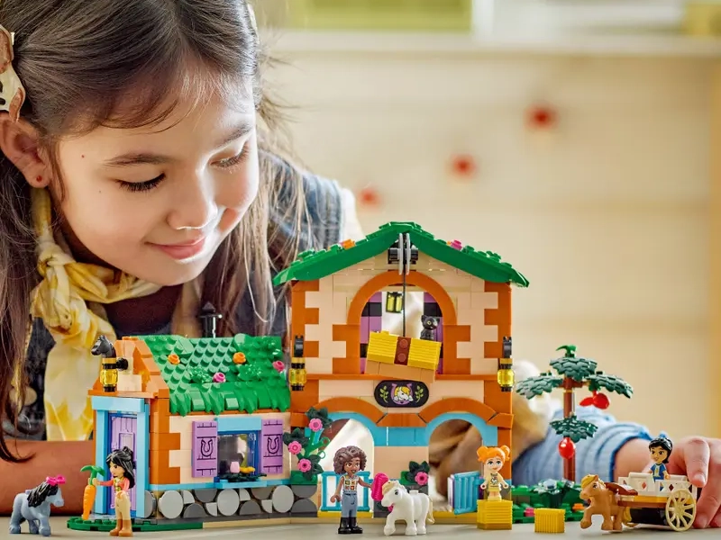 LEGO Friends Ranč s poníkmi a stajňa