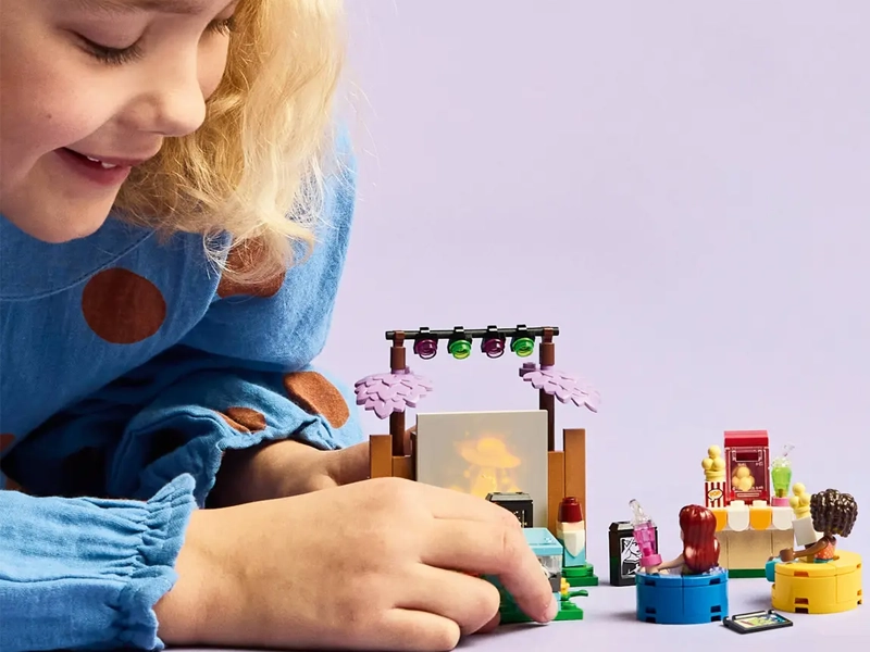 Stavebnica LEGO 42642 Friends Filmový večer s kamarátmi