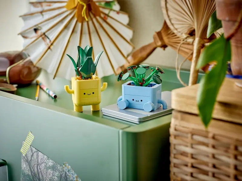 LEGO Botanicals Vesel&eacute; rastlinky