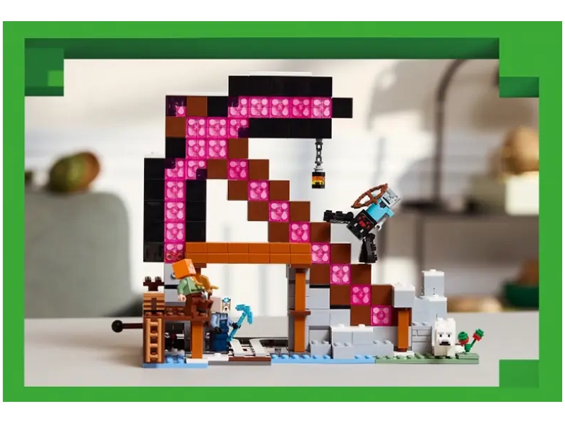 LEGO® Minecraft® 21277