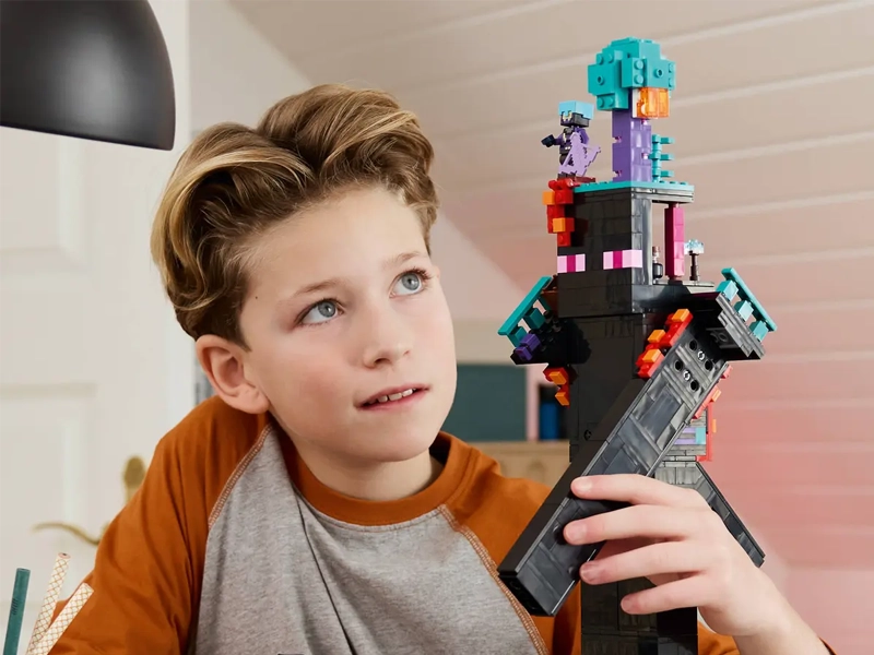 LEGO® Minecraft® Endermanova veža