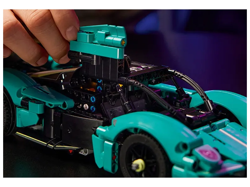 LEGO® Technic 42208