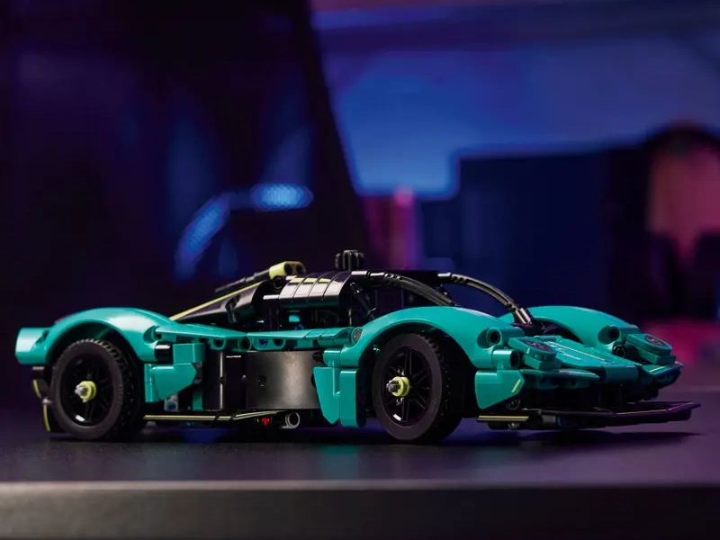 LEGO® Technic 42208 Aston Martin Valkyrie