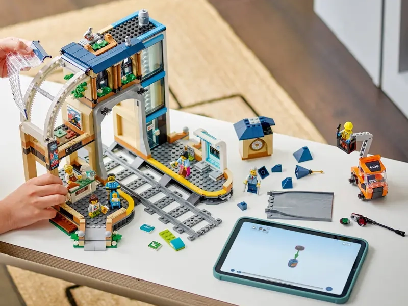 LEGO® City 60469 Hlavná železničná stanica