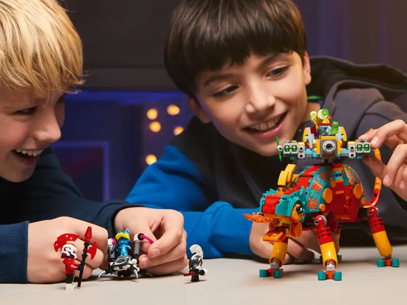 LEGO® DREAMZzz™ 71492 Mateo a jeho ohnivý chameleón