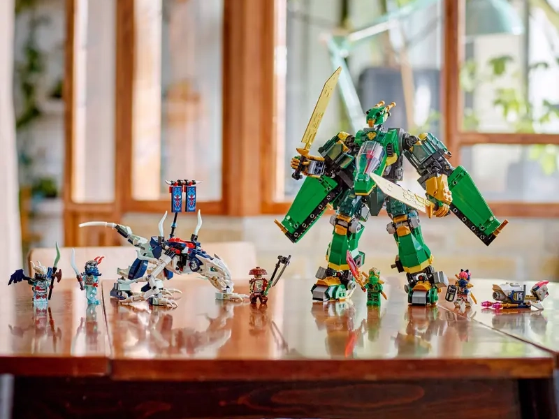 LEGO® NINJAGO® 71845 Lloydov tryskáčový robot