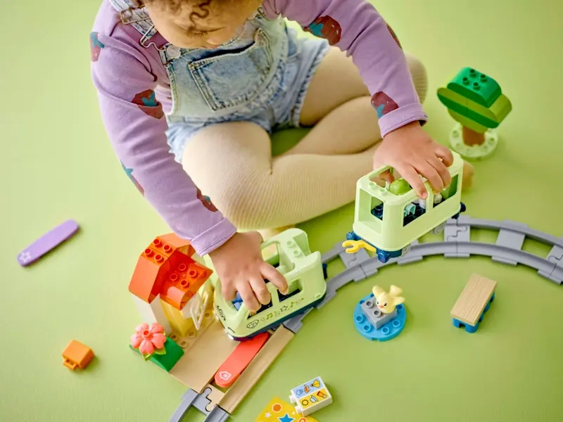 LEGO DUPLO Interaktívny dobrodružný vláčik.