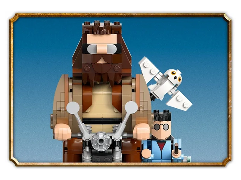 LEGO HARRY POTTER 76443 Hagrid, Harry a Hedviga.