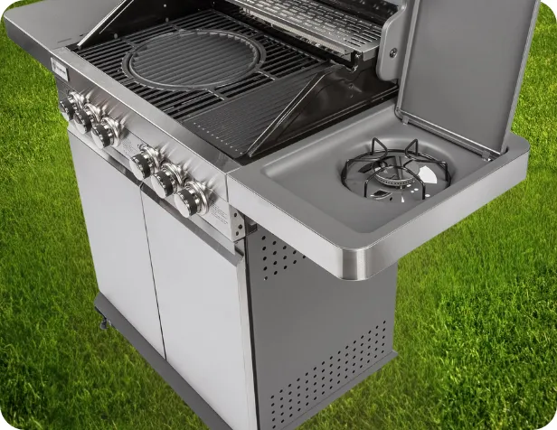 Plynový gril Fieldmann disponuje štyrmi 3kw horákmi jedným infračerveným a jedným postranným horákom.