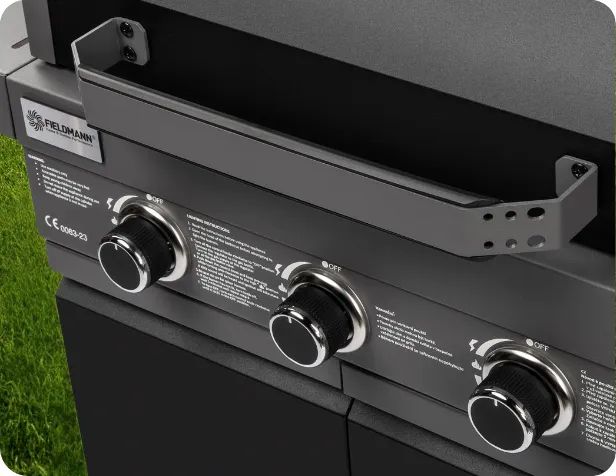vďaka integrovanému zapaľovaniu spustíte horáky grilu FZG 3006 jednoducho a bezpečne otočením gombíka.
