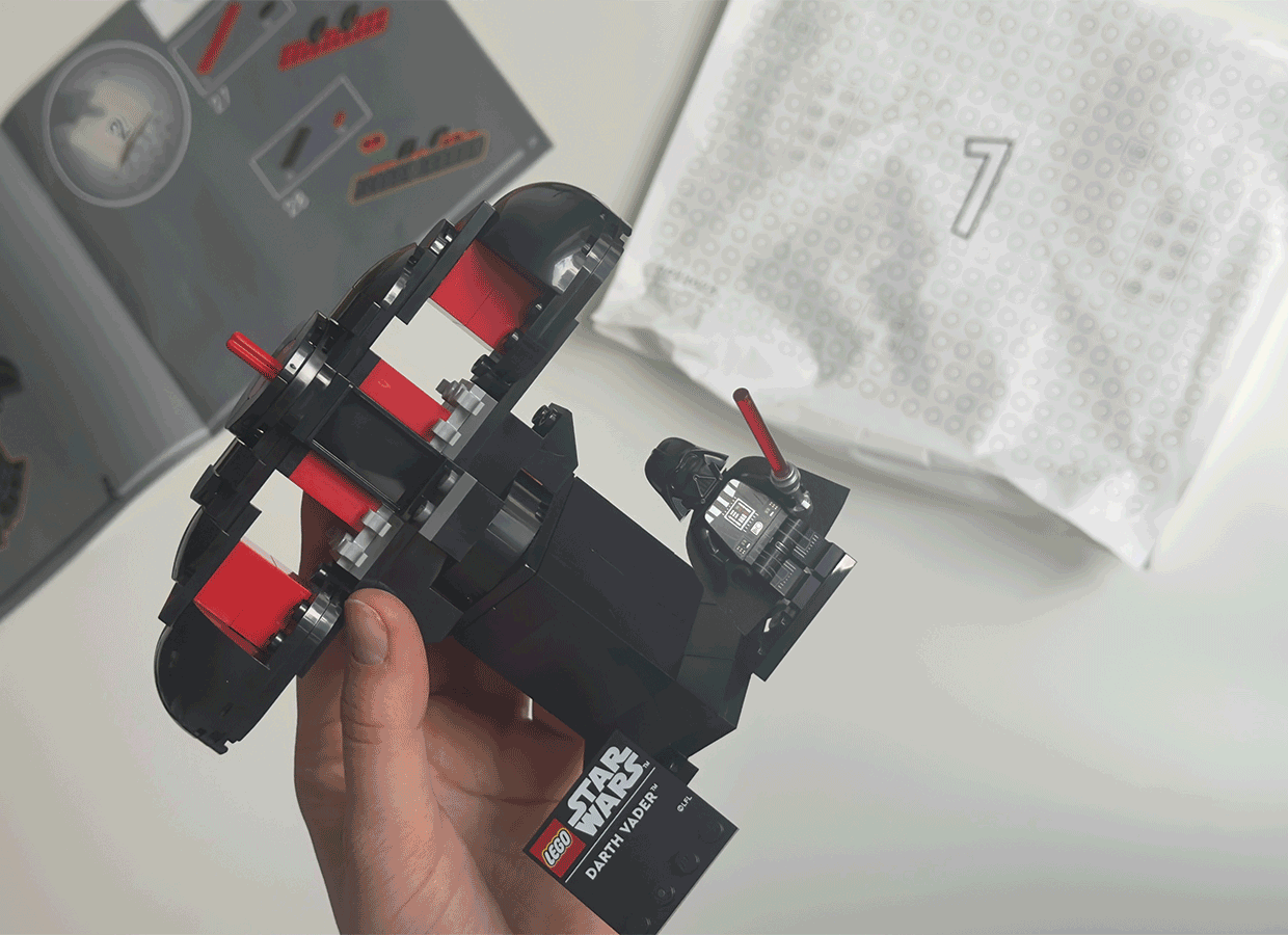 LEGO Star Wars Darth Vader stavanie detailov hlavy