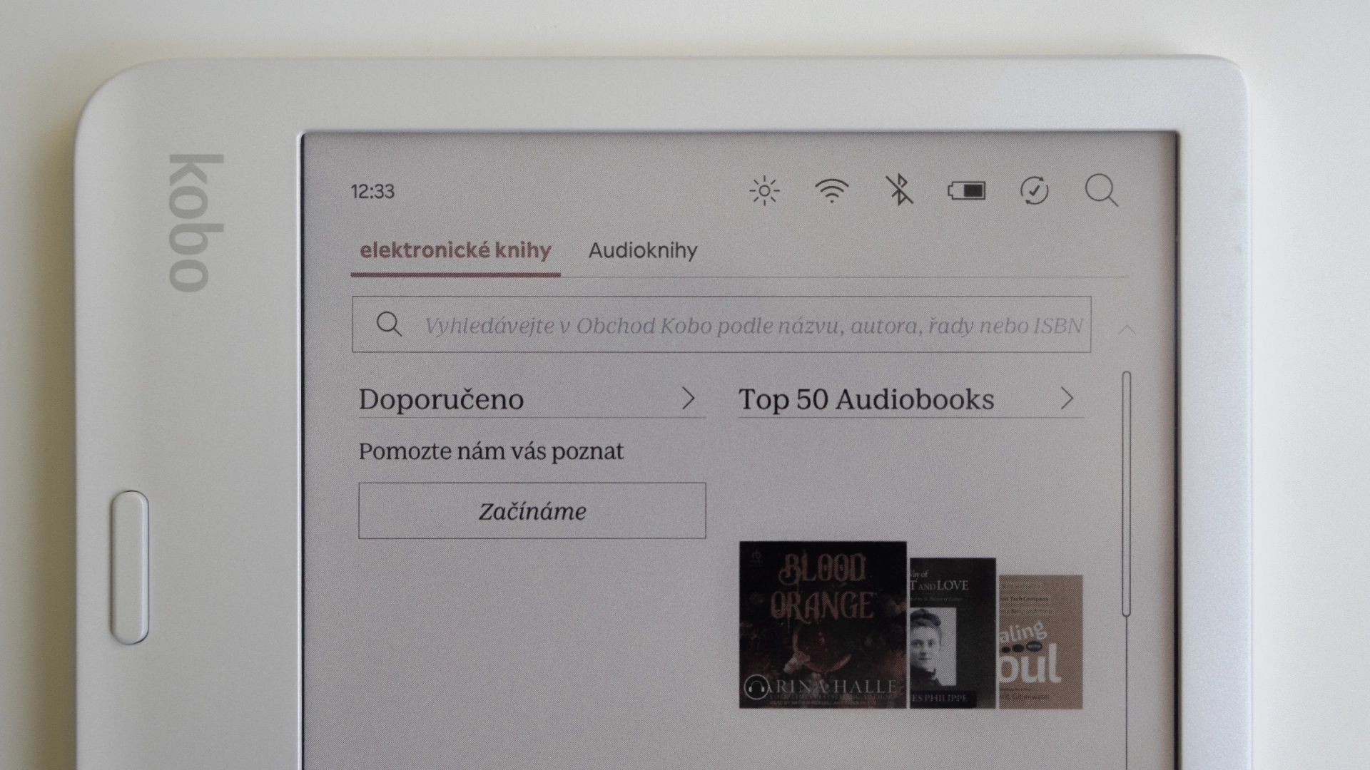 Kobo Libra Colour audioknihy a Bluetooth